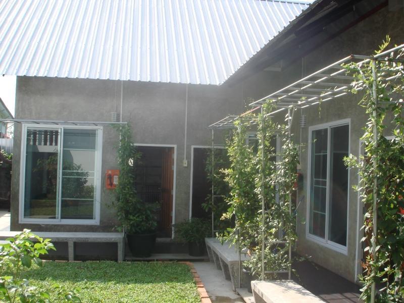 Zan Pla Nade Guesthouse Chiang Rai Exterior photo